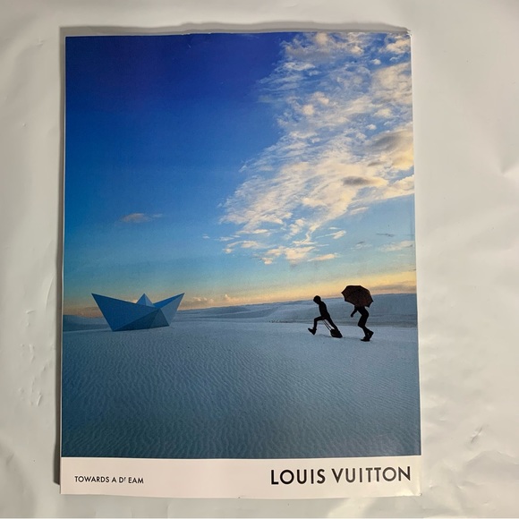 Conde Nast Traveler Magazine  November 2022 Readers Choice Awards Fiji Winter - Picture 2 of 3